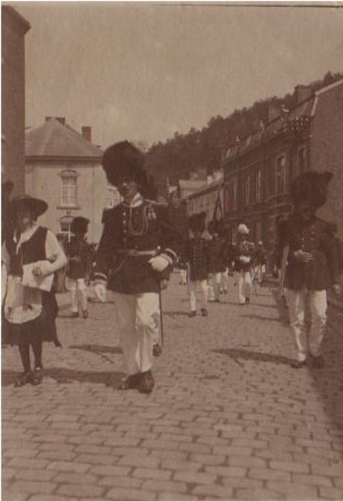 Officier des grenadiers et cantinière