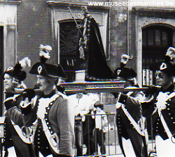 Transfert de saint Roch par les Volontaires