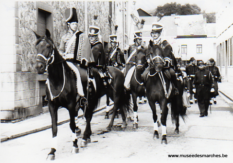 Accueil de invités par la Garde d'Honneur