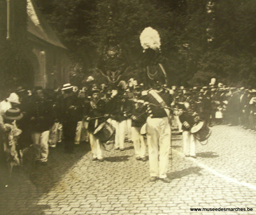 Batterie au château d'Acoz