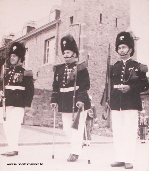 Marcher coûte que coûte