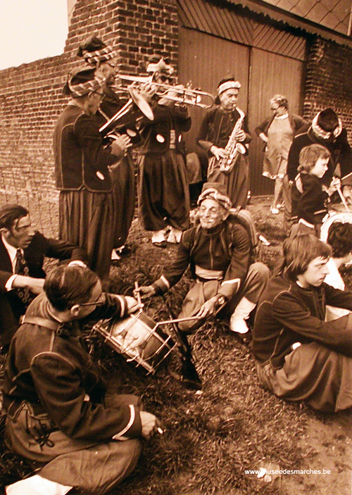 Arguedennes chez les zouaves français