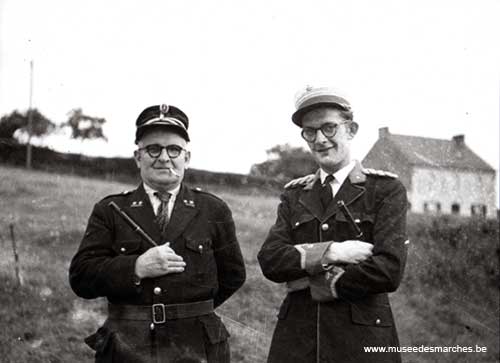 Le Cage et Maurice Dumont