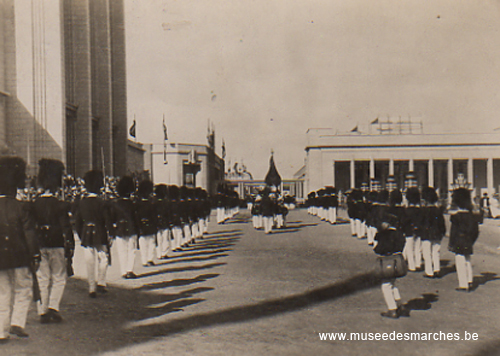 Marche Sainte-Rolende de Gerpinnes-Centre à l'Expo 58