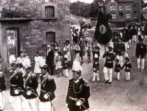 Les majors et le drapeau